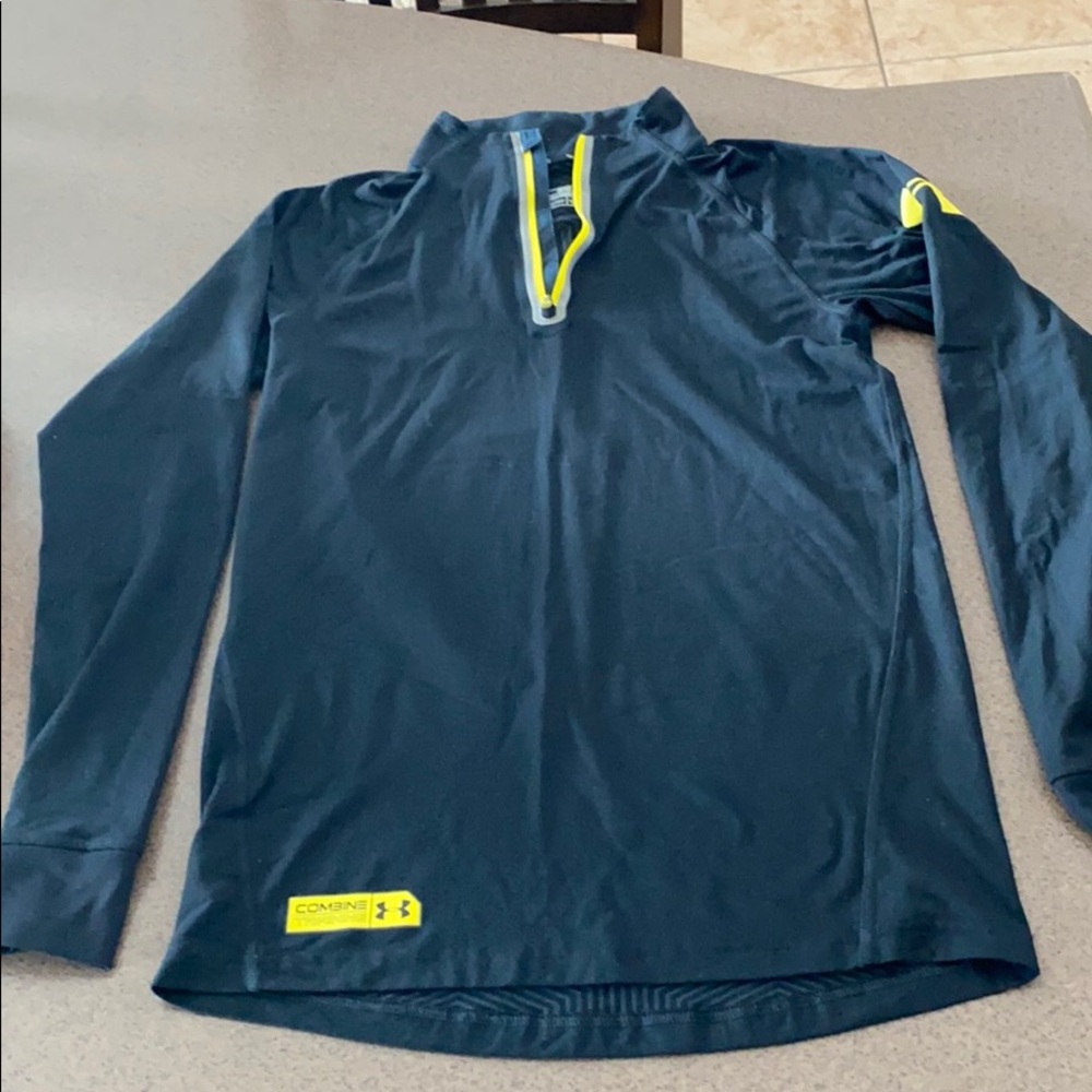 Under Armour Combine Training shirt